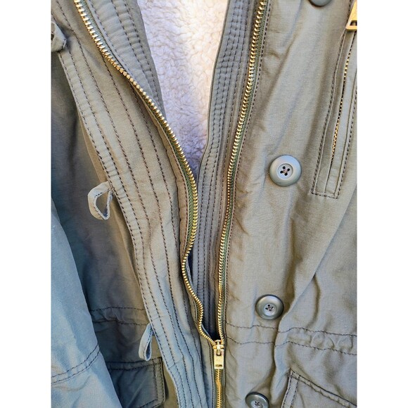 Women's American Eagle Sherpa lined jacket, sz Large - Picture 6 of 9